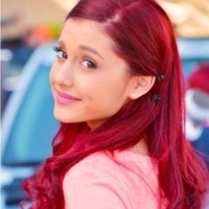 Meet your Posher, Jonique